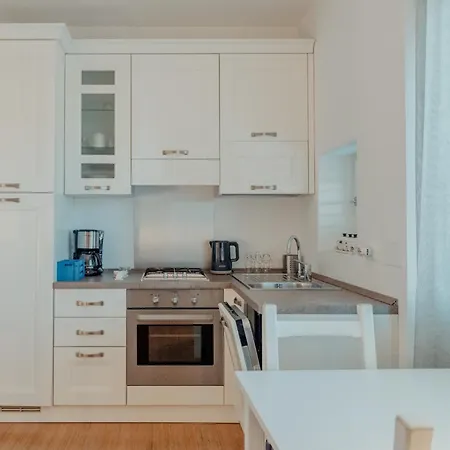 Artemar X3 With Sea Glimpse Apartament Triest