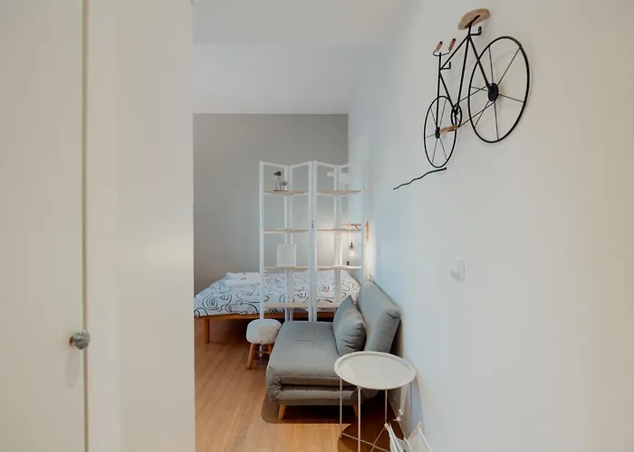 Artemar X3 With Sea Glimpse *