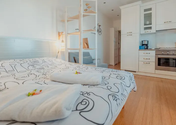 Apartment Artemar X3 With Sea Glimpse *